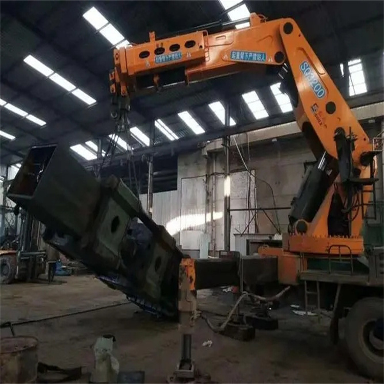 冀州200吨折臂吊出租